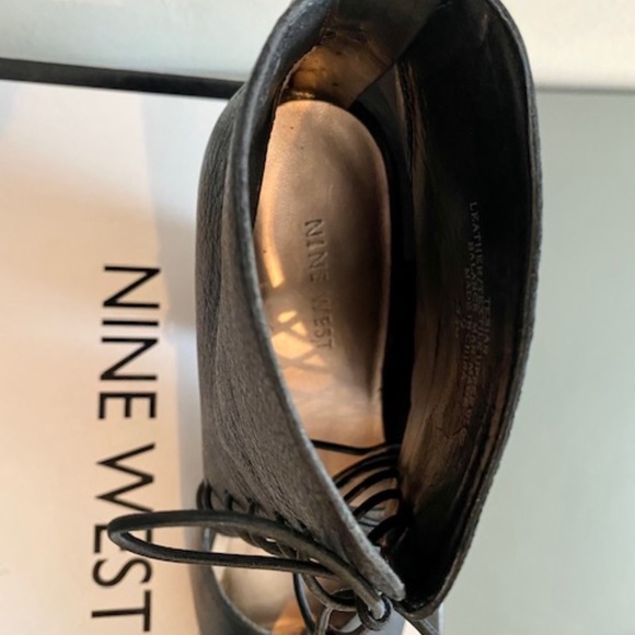 Nine West Peep toe lace up booties, Size Women's 7.5 - Picture 11 of 16